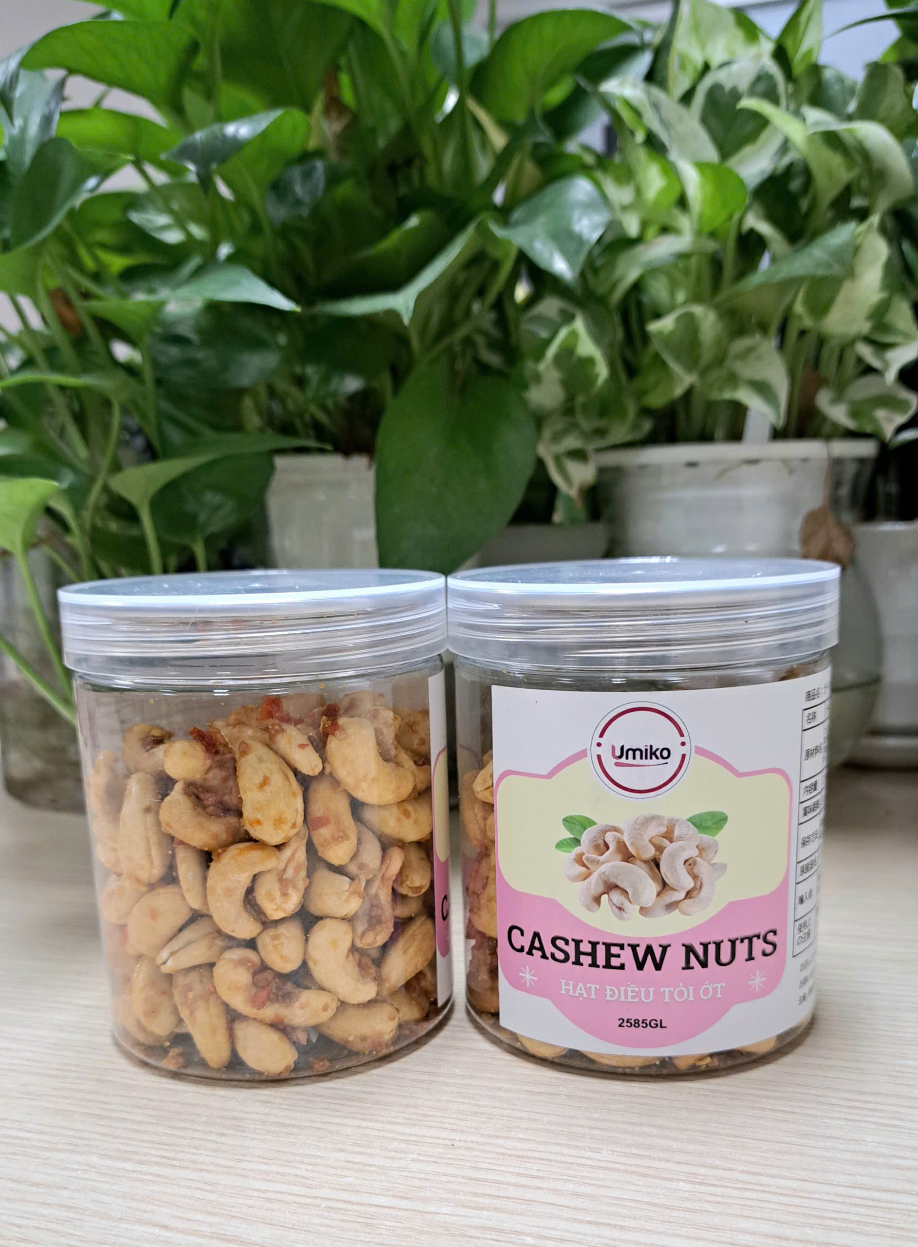 Garlic Chili Cashews